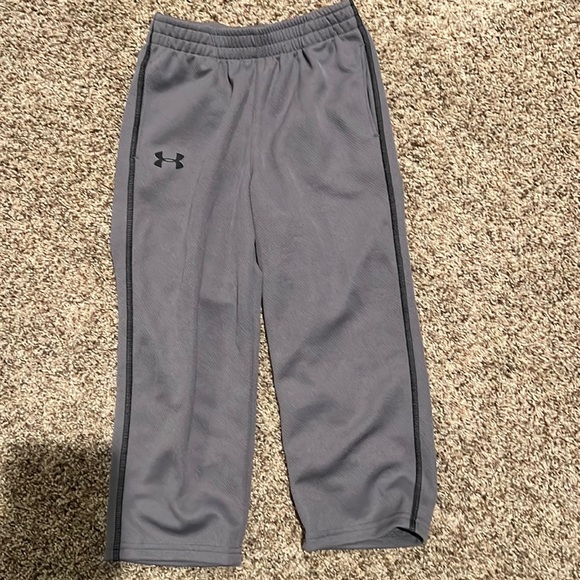 Kids Under Armor athletic pants - Picture 1 of 3